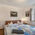 Eifellandhaus *