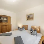 Eifellandhaus בית נופש