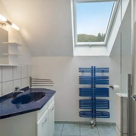 Eifellandhaus بيت للعطل *