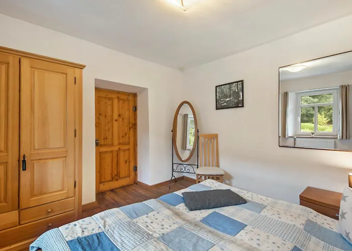 Eifellandhaus Σπίτι διακοπών Zweifelscheid